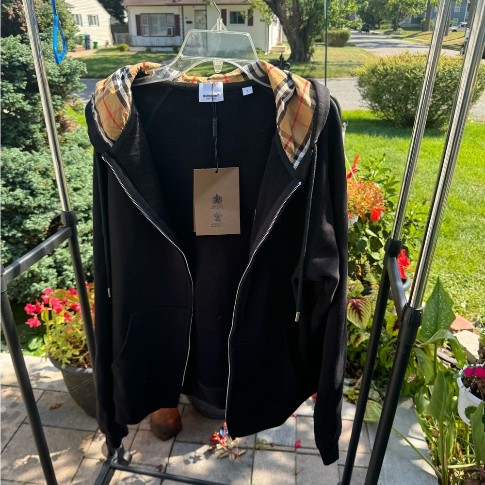 Burberry hoodie